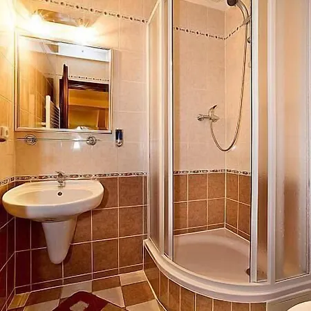 Zamecke Schody بيت ضيافة 3*